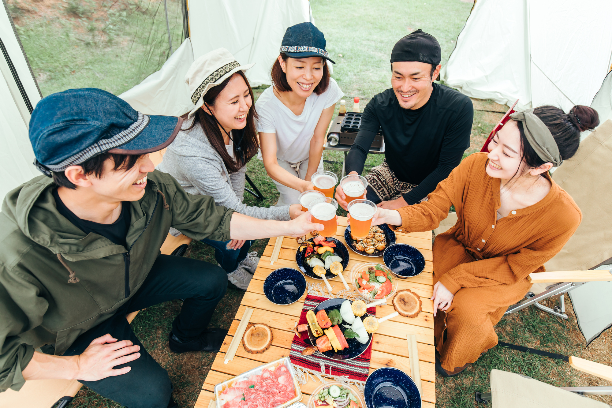 BBQをしながら乾杯