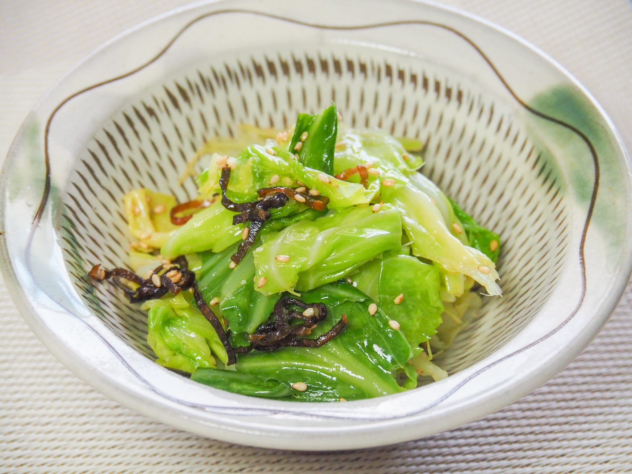 春キャベツと塩昆布