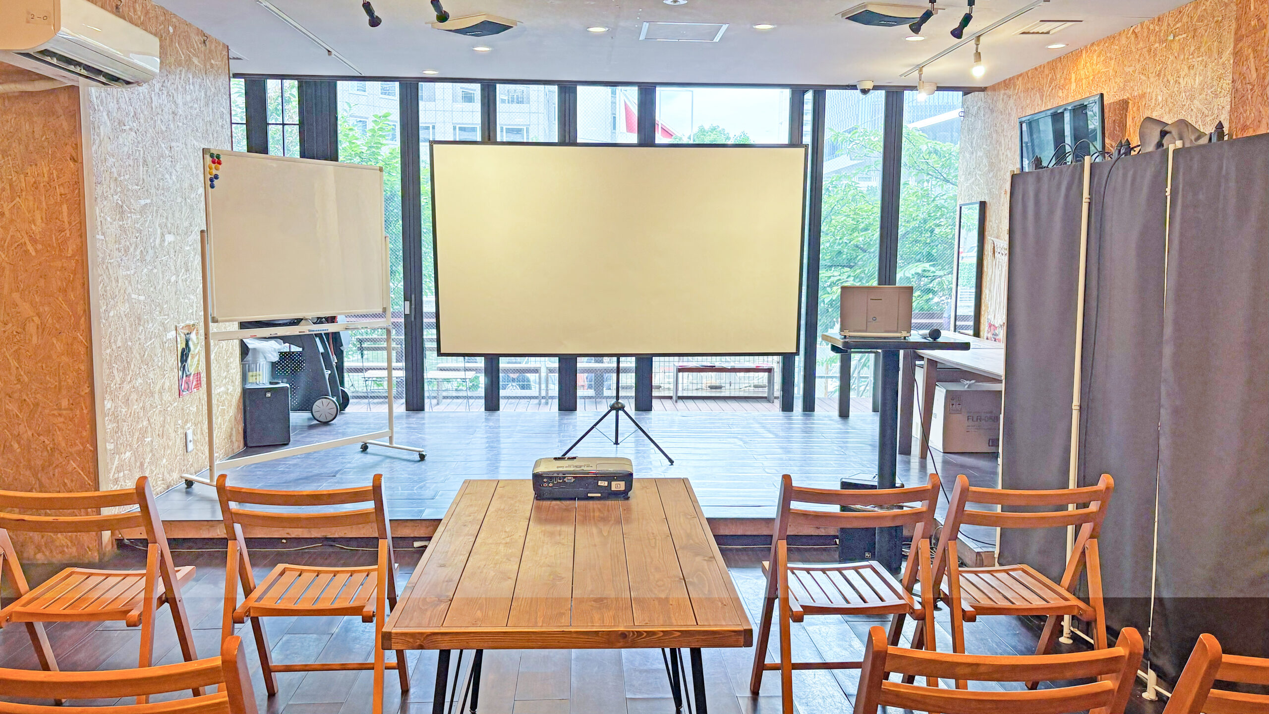 CRIB店内_セミナー